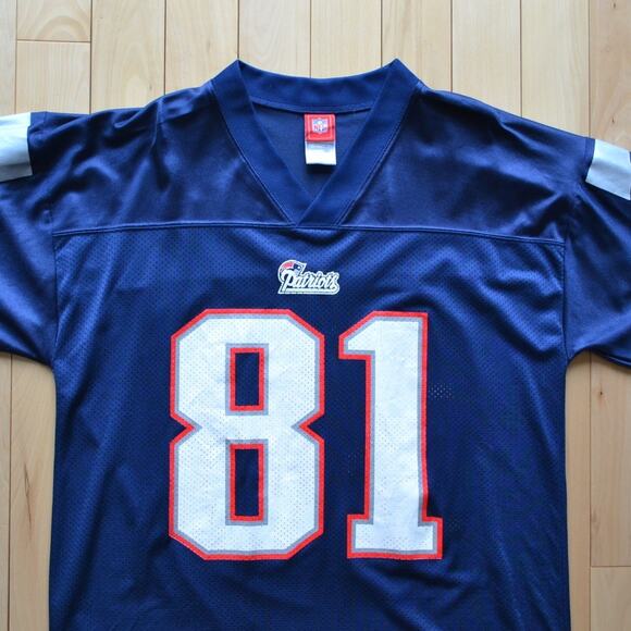 Vintage NWT Y2K NFL Players Patriots New England 81 Johnson Size L - Picture 2 of 5